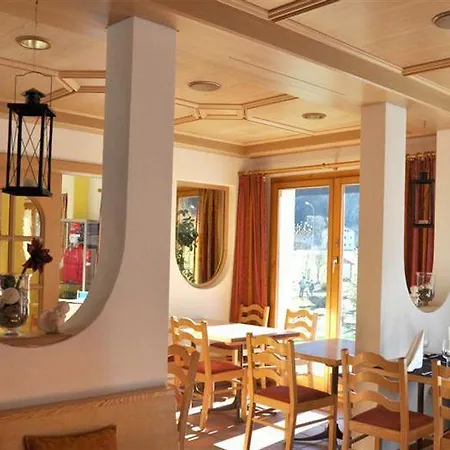 Sonnwendhof 3*